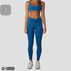 CBS Women's Serenity workout set in blue